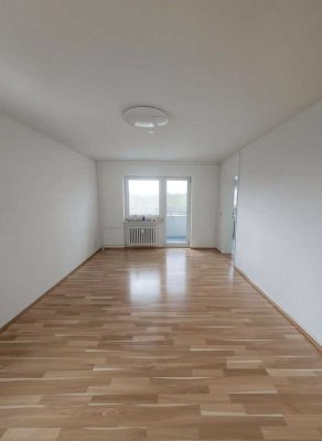 Kapitalanleger oder Eigennutzer aufgepasst! 2-Zimmerwohnung inkl. Stellplatz mit tollem Ausblick