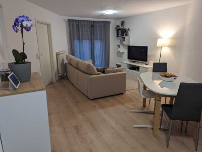 Schöne 2 Zimmer Erdgeschosswohnung in Unterlängenhadt, Tierhaltung erlaubt