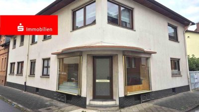 Drei Wohneinheiten plus Gewerbe, Dachboden & Hof