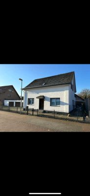 Helle 2-Zimmer-Wohnung in ruhiger, grüner Lage