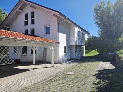 Wunderschöne Doppelhaushälfte im Herzen von Rohrdorf