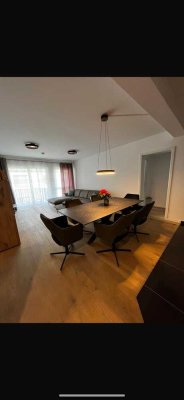 Nachmieter gesucht ! Exklusive 4-Zimmer-Wohnung mit gehobener Innenausstattung