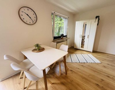 Voll möbliertes 1-Zimmer-Apartment mit Balkon