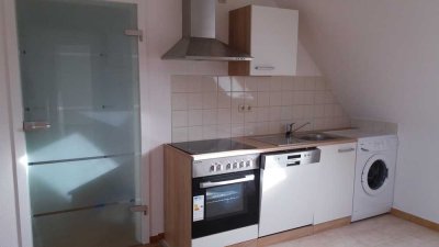 gemütliche 2,5-Zimmer-DG-Wohnung alles inkl. bis auf den Strom