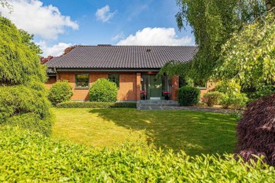 Charmantes und ebenerdiges Einfamilienhaus mit schönem Garten in  zentraler  Lage von Harrislee