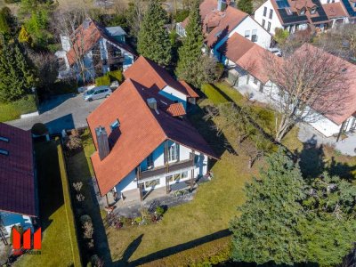 MAIER - Freistehendes Einfamilienhaus mit Doppelgarage in ruhiger Lage
