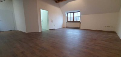 1 Zimmer Apartment Schwanfeld ideal für Wochenendheimfahrer