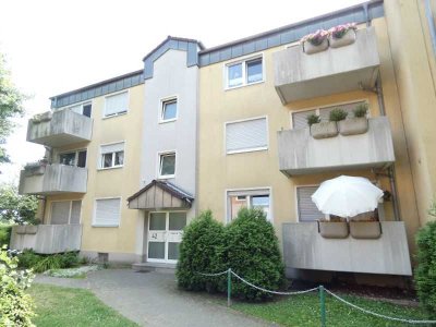 Attraktive Erdgeschoss-Wohnung mit Balkon