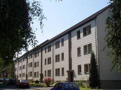 Wir renovieren für Sie ! kleine 3-Zimmer-Wohnung in Mönchengladbach Odenkirchen