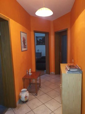 3 Zimmer Erdgeschosswohnung im Altbau