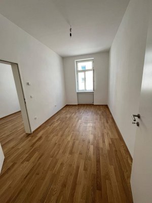 Moderne 2-Zimmer Altbauwohnung mit Aufzug 45m² - unbefristet