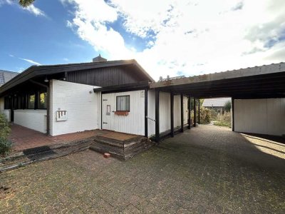 Massiver Jütland-Haus Bungalow mit viel Platz und moderner Einbauküche in Seevetal-Ohlendorf