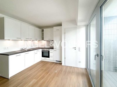 Zentrale Drei-Zimmer-Wohnung mit Balkon