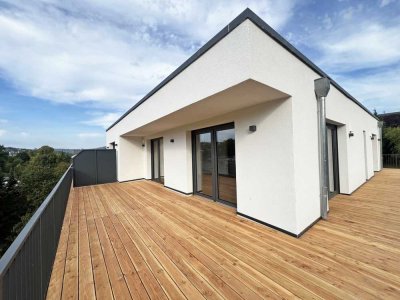 OFFENE BESICHTIGUNG AM 15.11.25 UM 15 UHR!
PENTHOUSE MIT BLICK ÜBER DIE STADT!
NEUBAUPROJEKT!
3 Z