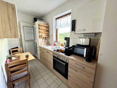 Attraktive 2 - Zimmer - Wohnung mit Balkon, EBK und Stellplatz im Herzen von Rüdersdorf