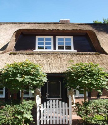 FERIENWOHNUNG von JUNI bis OKTOBER 2025
„Landliebe trifft Exclusivität"