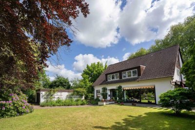 Exklusives Architektenhaus mit unverbaubarem Weitblick und möglicher Pferdehaltung - von Privat