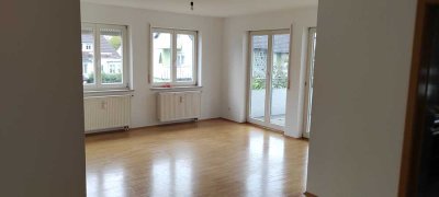 Gepflegte 3-Zimmer-Wohnung mit Südbalkon in seenaher Lage
