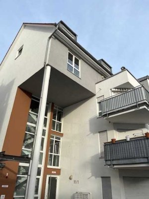 Gemütliche 2-Zimmer-Wohnung mit Balkon in zentraler Lage in Esslingen