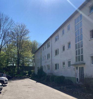 Zentral gelegene 2,5-Zi.-Wohnung mit Balkon, ca. 77,3 m²