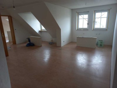 Schöne und gepflegte 3-Zimmer-Dachgeschosswohnung in Wachenheim