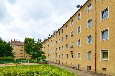 Wohn(t)raum: Renovierte 2,5-Zimmer-Wohnung sucht nette Mieter