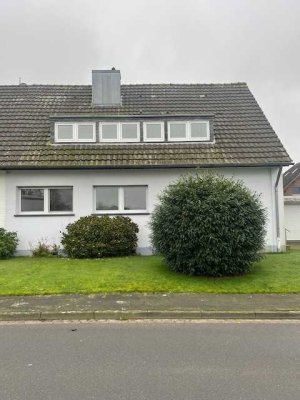 Wunderschönes Renoviertes Ein o. Zwei-Generationen-Barrierefreies Haus