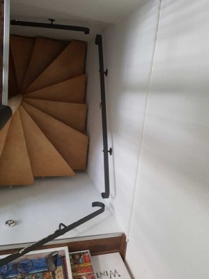 gemütliche 2-Zimmer-Souterrain- Wohnung mit Balkon
