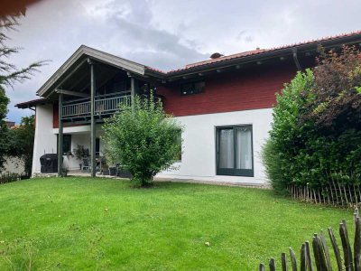 ** Gartenglück - 4-Zimmerwohnung mit Terrasse und Traumgarten **