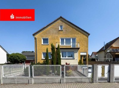 Zweifamilienhaus mit großem Grundstück und Baupotenzial in Dudenhofen