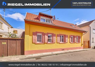 Sie hier? Wir auch! 2014/2015 kersaniertes Einfamilienhaus auf einem 573,00 m² großen Grundstück
