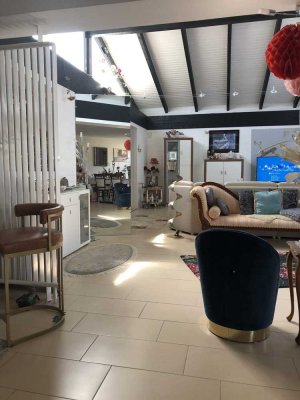 Charmanter Bungalow mit offenem Wohnkonzept und modernem Anbau, Garten, Carport, ruhige gute Lage