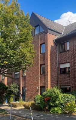 Eigentumswohnung Maisonette Wohnung in 2 Familienhaus inkl. Tiefgaragen Platz