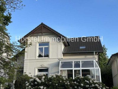 Exklusive, vollständig modernisierte 2 Zimmerwohnung mit großem Südbalkon in bester Wohnlage von Ber