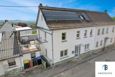 Einfamilienhaus mit PV-Anlage, Solartechnik und Potenzial zur Verwirklichung Ihrer Ideen