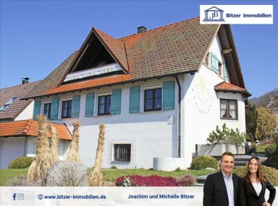 Gepflegtes und idyllisches Wohnhaus im rustikalen Stil