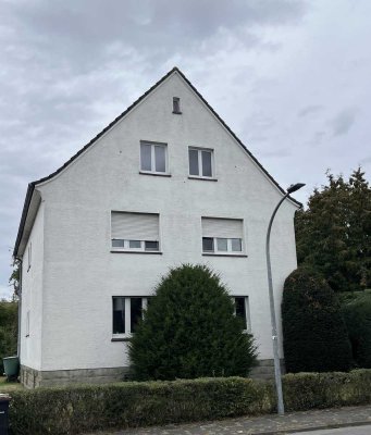 Gemütliche 3 Zimmerwohnung im 1.OG eines 3 Familienhauses
