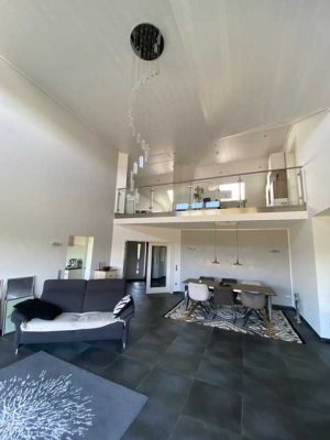 Freistehendes, exklusives Einfamilienhaus mit Empore