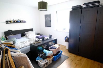 Lichtdurchflutetes 3-Zimmer-Penthouse mit Balkon, Stellplatz & Top-Ausstattung