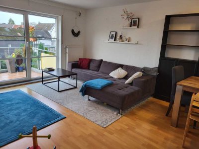 Helle 3-Zimmer Maisonette-Wohnung mit Balkon in Burscheid-Hilgen