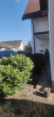 Schöne gepflegte Gartenwohnung in toller ruhiger Lage