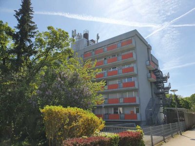 Geschmackvolle 1-Raum-Wohnung mit Balkon in München Freimann