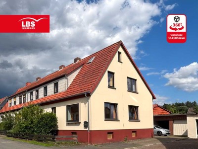 Für die Großfamilie oder Vermietung - Doppelhaushälfte mit 2 WE und Garten