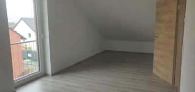 Moderne Doppelhaushälfte mit Garten in ruhiger Lage von Heinsberg-Kempen
