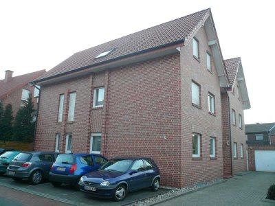 3 Zimmer-OG-Wohnung mit Balkon zu vermieten!