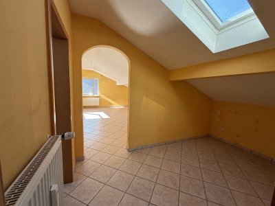 Sanierte 2-Zimmer-ETW mit schönem Ausblick in Nidderau-Windecken