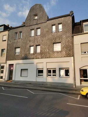 Lichtdurchflutete 2-Zimmer-Wohnung mit Tageslichtbad in gepflegter Lage!