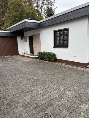 Großzügiger Bungalow mit großem Garten - Provisionfrei !