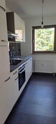 Stilvolle, sanierte 3-Zimmer-Wohnung mit gehobener Innenausstattung mit Balkon und EBK in Reutlingen
