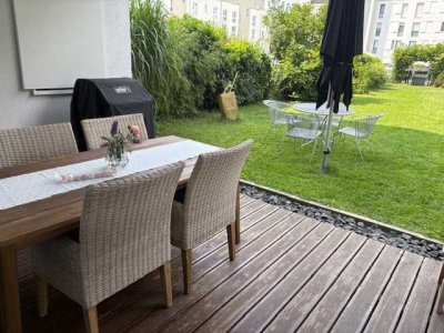 Gartenidylle & Komfort: 4 Zimmer Wohnung mit EBK, 2 Stellplätzen & E-Ladesäule in Hanau Wolfgang